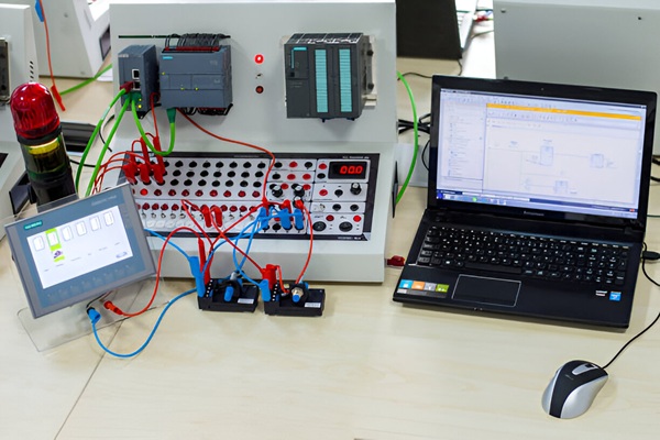 online internship on industrial automation using PLC with mechatronics for mechanical engineers